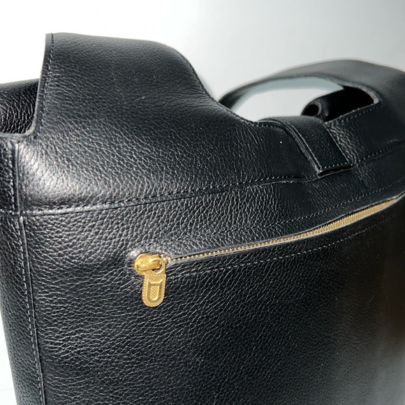 Delvaux Luxury leather shoulder bag - Picture 11 of 17